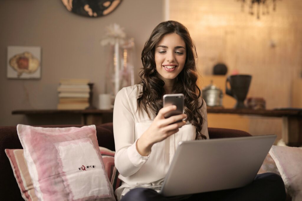 virtual assistant for social media