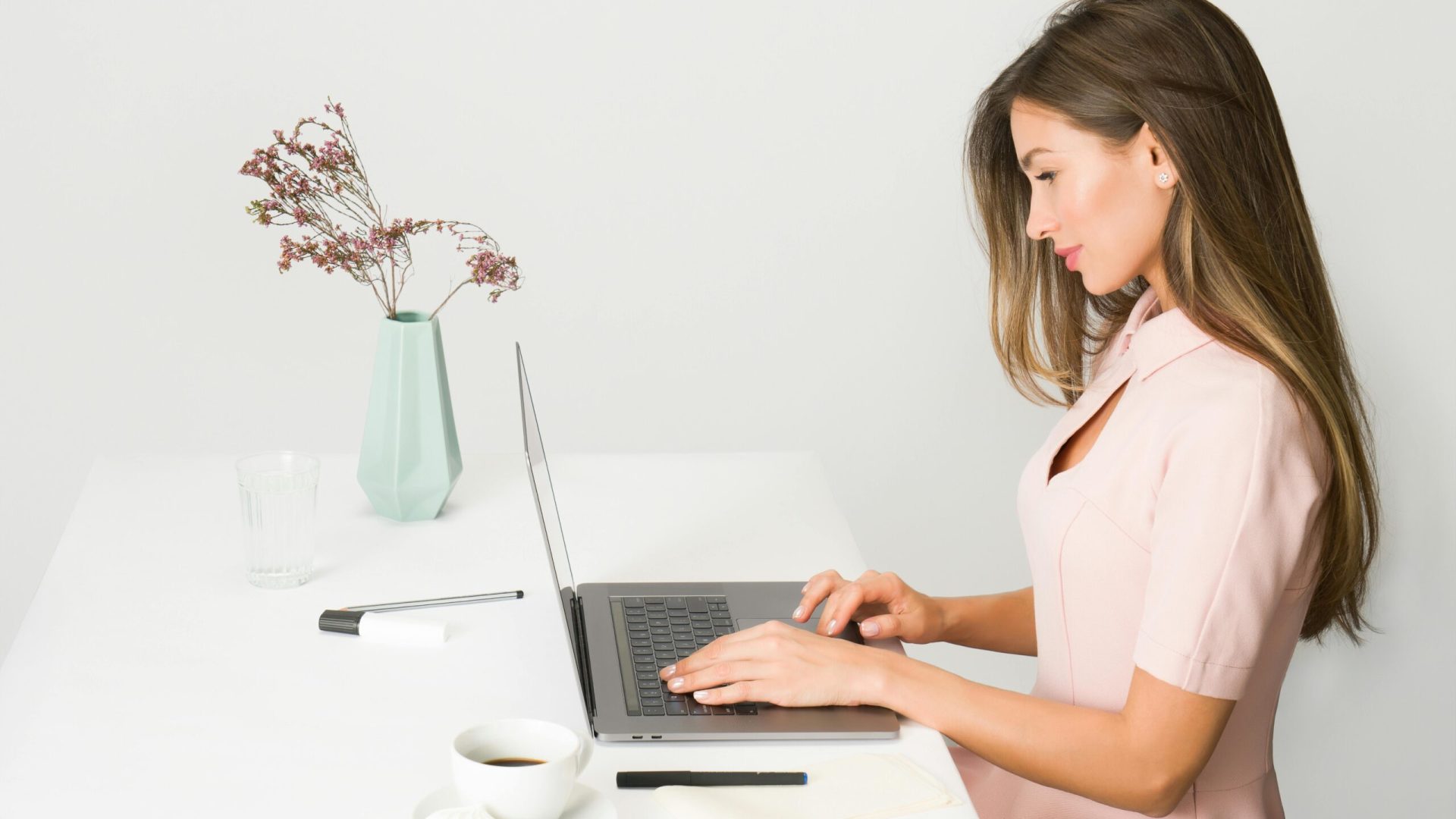 How Annette Lackovic Australias 1 female sales expert is building on her success with the help of virtual teams (2) annete lackovic