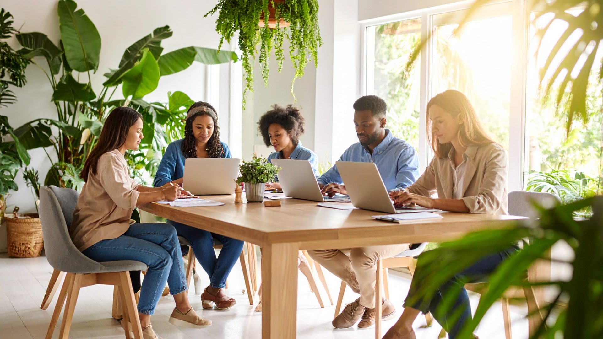 Leveraging Support Assistants to take your business to the next level image – audio The Digital Slice